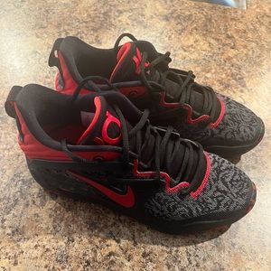 Barely used KD Nike Shoes (Red and Black)